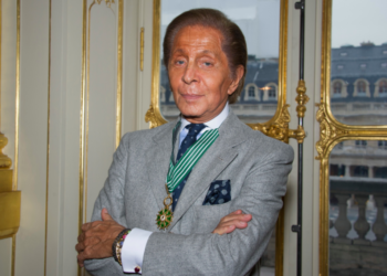 Trashëgimia e Valentino Garavani, ja kush do ta menaxhojë pasurinë e stilistit legjendar