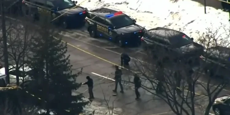 Sulmi në Minesota, JD Vance: Një tragjedi! Clinton: Dhunë e paligjshme e administratës Trump