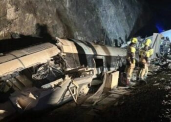 Tragjedi në Spanjë: 24 të vdekur dhe 75 të plagosur nga përplasja e trenave
