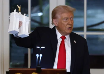 75 metra i lartë/ Trump paralajmëron ndërtimin e ‘Harkut të Pavarësisë’ në Washington. Reagojnë ekspertët