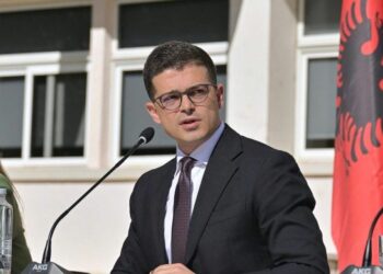 Vengu: Jemi mes Washingtonit dhe Brukselit. Marrëveshja Shqipëri-Kosovë-Kroaci kundër askujt