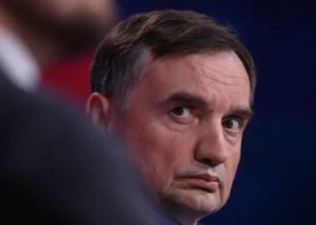 Hungaria i jep azil politik ish-ministrit polak të drejtësisë/ Akuzohet për shpërdorim detyre!