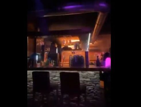 Tragjedia në resortin e skive/VIDEO – Shfaqet momenti i shpërthimit të zjarrit në lokal