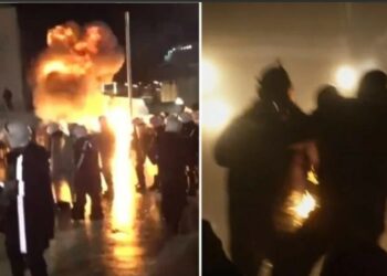 Protestuesit hedhin molotov drejt efektivëve dhe medias, kameramani përfshihet nga flakët