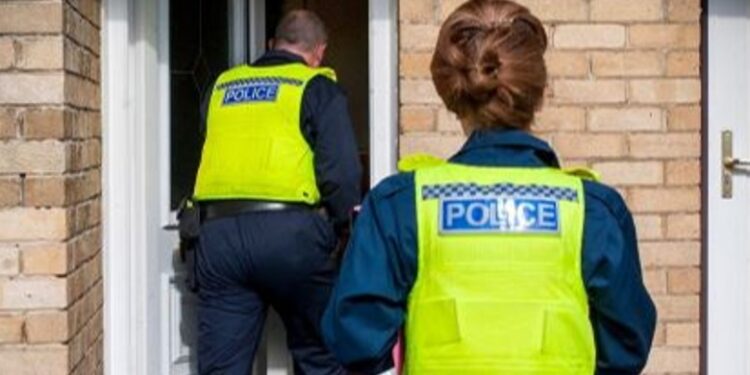 Përdhunuesi i 14-vjeçares para gjykatës angleze: Mos më ekstradoni në Shqipëri, vuaj nga depresioni