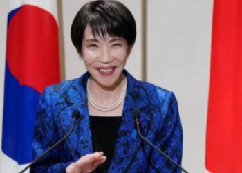 Fitoi zgjedhjet/ Japonia “kurorëzon” Zonjën e saj të Hekurt dhe i dërgon një mesazh të qartë Kinës