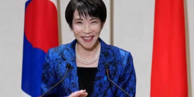 Fitoi zgjedhjet/ Japonia “kurorëzon” Zonjën e saj të Hekurt dhe i dërgon një mesazh të qartë Kinës