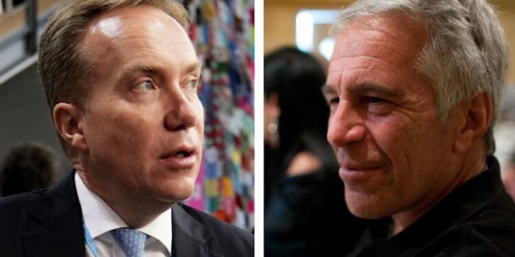 Kreu i Forumit Ekonomik Botëror të Davos-it jep dorëheqjen pas lidhjeve me Epstein