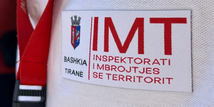 Nuk denoncuan ndërtimin e paligjshëm, Prokuroria e Tiranës pezullon nga detyra 2 inspektorë të IMT dhe përgjegjësin e tyre