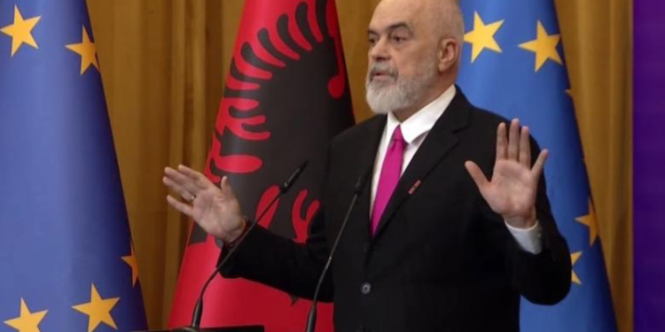 FJALA E PLOTË/ Rama në mbledhjen e grupit të PS: 100 herë të kthehesha pas, 100 herë do zgjidhja reformën në drejtësi