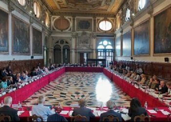 Pse qeveria duhet t’i drejtohet Komisionit të Venecias për çështjen Balluku dhe rreziku i njësimit të GJKKO me SPAK-un