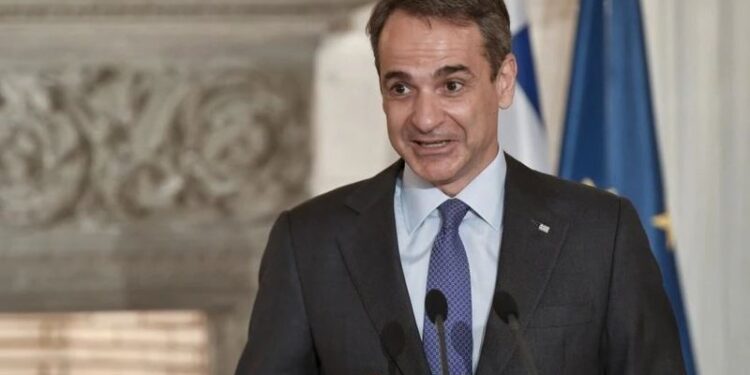 Imuniteti dhe “vende pune përjetë”, Mitsotakis kërkon të rifitojë besimin pas skandalit të korrupsionit