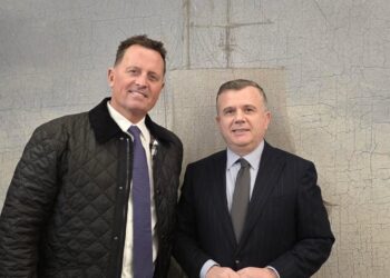 “Shqipëria në nivelin më të lartë të vendimmarrjes globale”, Balla ndan detaje nga takimi me Grenell në Mynih