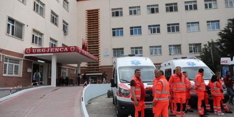 Detaje nga vdekja e 4-vjeçarit në Vlorë, dyshohet se i bëri reaksion mjalti