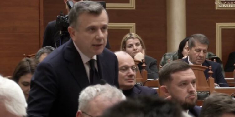 “Territorialja”/ PS tërheq nga rendi i ditës në Kuvend ndryshimet në Komisionin e Reformës! Reagon opozita