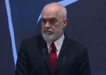 Procesi ndaj ish-krerëve të UÇK, Rama zbulon: Presidentja Vjosa Osmani është kërcënuar. Ja pse