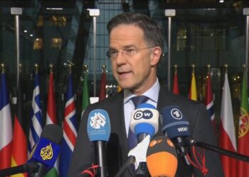 Sekretari i Përgjithshëm i NATO-s: SHBA-të po “ushtrojnë çdo presion” mbi Rusinë! Na duhet ombrella bërthamore