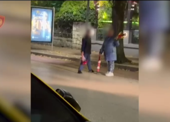 Operacioni “Filizat”/ Shfrytëzonin fëmijët e tyre të mitur për të lypur, policia ekzekuton 8 masa sigurie, baballarët pas hekurave, nënat në arrest shtëpie