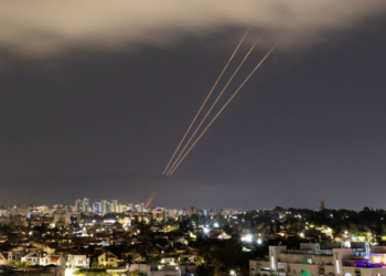 Nis hakmarrja e Iranit, sirenat e alarmit dëgjohen në disa qytete të Izraelit