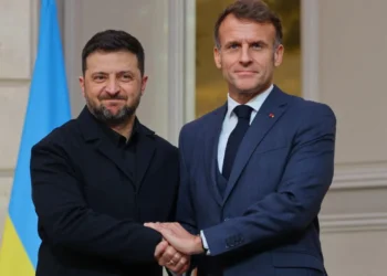 Bisedimet për paqe Ukrainë-Rusi, Zelensky: Macron kërkon dialog alternativ me Rusinë për t’i dhënë fund luftës