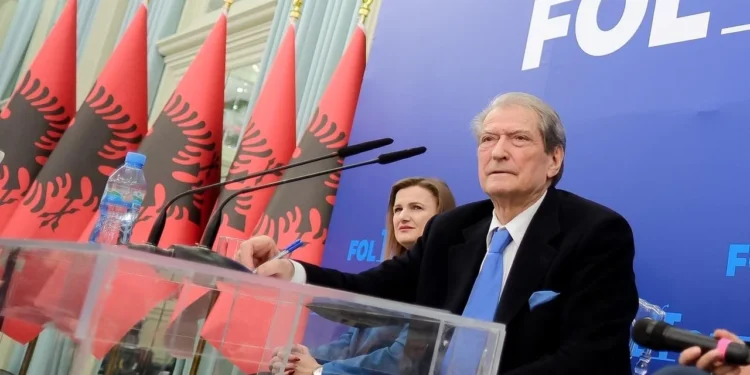 Gjyqi për ish-krerët e UÇK, reagon Berisha: Ka vetëm një zgjidhje, pafajësia, ndjesa dhe rikthimi në shtëpi