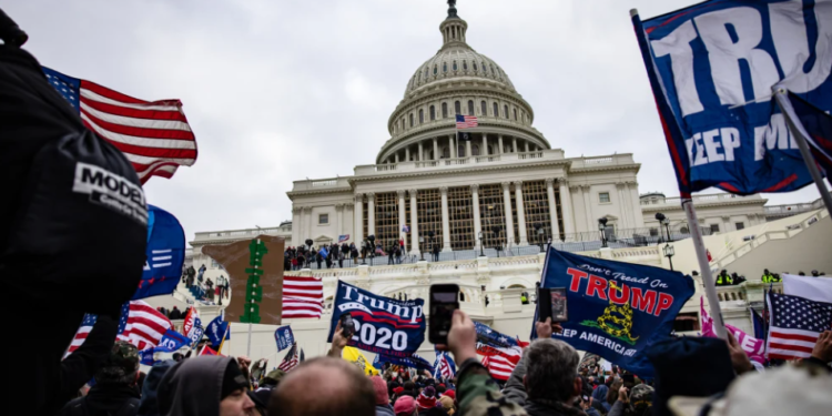 Skandali/ Trump e fali për sulmin në Capitol, tani dënohet për pedofili
