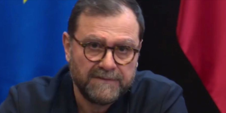 Rrëshqitja e dherave në Librazhd/ Kreu i hekurudhës shqiptare: Në punë për të projektuar rrugën e re