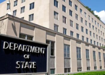 75 kongresmenë amerikanë kundërshtojnë pezullimin e vizave të emigrimit që prekin edhe Shqipërinë, zbardhet letra për Rubion