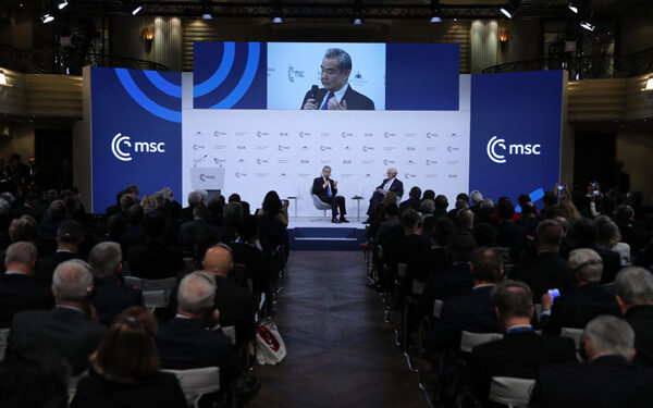 Wang Yi, Kina dhe Europa janë partnere, jo rivale