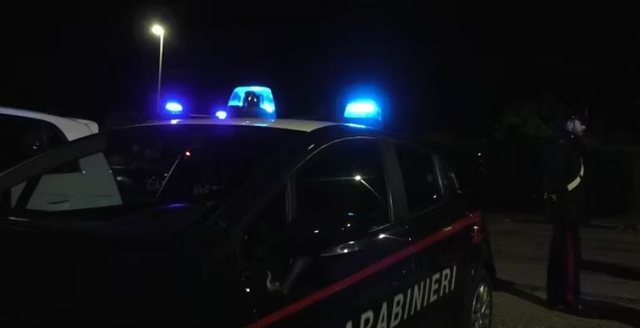 Gjendet i pajetë trupi i një 25-vjeçari shqiptar në Itali, dyshohet se është qëlluar me plumb në kokë