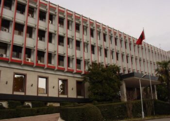 Sulmi mbi Iranin, MEPJ thirrje qytetarëve shqiptarë në Izrael: Tregoni kujdes