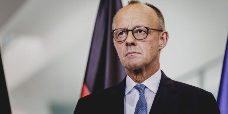 Merz për luftën Rusi-Ukrainë: Do të përfundojë vetëm kur njëra palë të jetë e shteruar