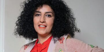 Dënohet me 6 vite burg në Iran fituesja e Nobelit për Paqen në vitin 2023, Narges Mohammadi