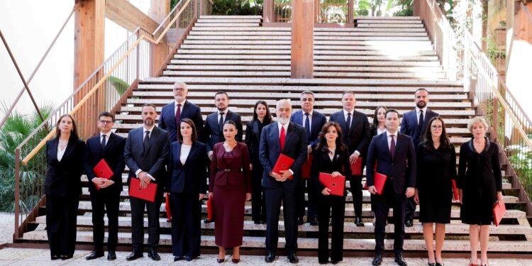 Plani për 2026-ën, Rama ‘aktivizon’ ministrat! Mbledhje në Kryeministri