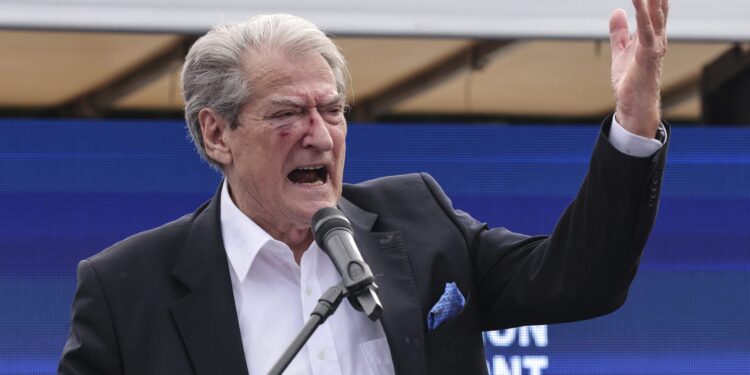 Njeriu që do të vrarët e tij