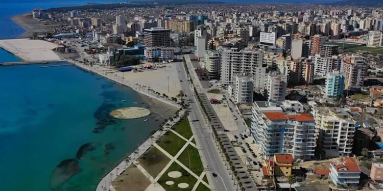 Vlora pa ujë ditën e martë, zonat që do të preken