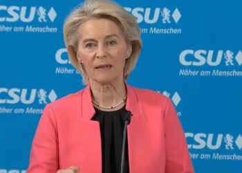 Ursula von der Leyen nga Mynihu: Europa duhet të bëhet më e pavarur dhe më e fortë në mbrojtje