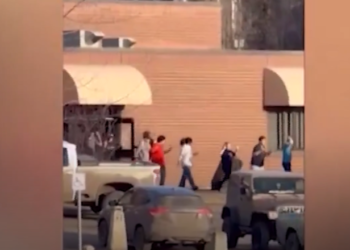 Nxënësit ikin të tmerruar, çfarë ndodhi pak para sulmit me armë në Kanada? Dalin pamjet