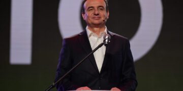 Miratohet me 66 vota pro qeveria “Kurti 3”! Kush janë ministrat e rinj dhe nënkryetarët e Kuvendit