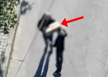 VIDEO / Trafikonin armë nga Kosova dhe i shisnin në Tiranë, goditet grupi kriminal: 4 të arrestuar