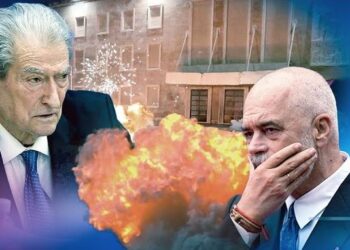 “Ia futën molotovët te çanta e shkollës dhe e arrestuan”, Berisha: Ja dëshmia e prindit të të miturit