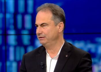 Protesta e 10 shkurtit, Luçiano Boçi tregon skenarët: Dalim për qytetarët