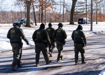 Hetim federal ndaj oficerëve të ICE, dyshohet se gënjyen nën betim për të shtënat në Minneapolis