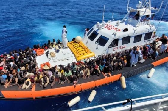 Parlamenti Evropian miraton listën e vendeve të sigurta dhe forcon rregullat për azilin