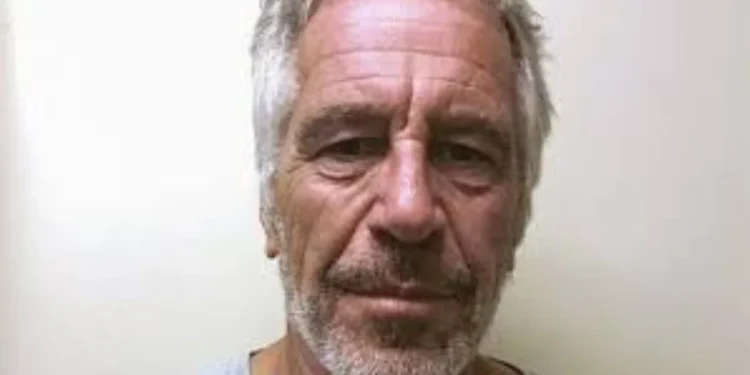 Tabloidi i “The Daily Mail”: Epstein, vepër e rusëve! Gjithçka është e organizuar nga ish-shërbimi sekret