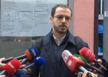 Veliaj lihet në paraburgim, avokati: Nuk ka rrezik për prishjen e provave, por gjykata nuk mendon kështu