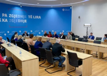 Përbërja e Komisioneve/ “Përçahet” grupi i PD-së? Berisha: Kryesia do vendosë…