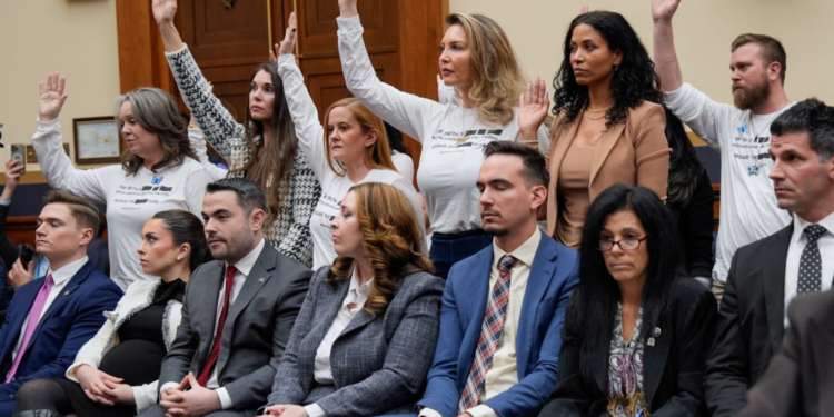 Pasuria e Jeffrey Epstein pranon të paguajë deri në 35 milionë dollarë për të mbyllur padinë e të mbijetuarave