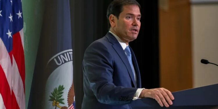 Tensionet me Iranin po rriten, dhjetëra diplomatë amerikanë largohen nga Libani për arsye sigurie