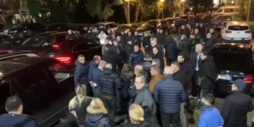 Deputeti demokrat Bledion Nallbati çohet me urgjencë drejt Traumës, PD: Ka goditje në kokë